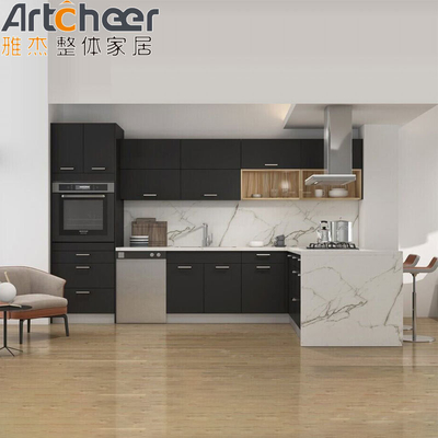 คุณภาพ  Minimalistic Design Grey Solid Wood Kitchen Cabinets with Imported Quartz Stone Top โรงงาน
