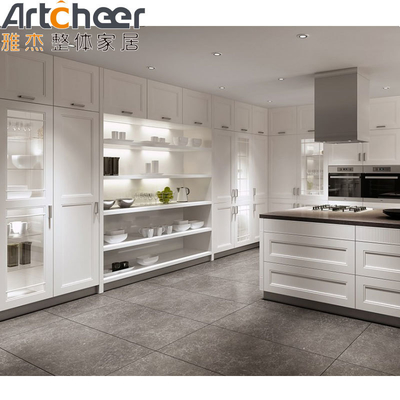 RTA หรือขนาดที่กําหนดเอง ไม้แข็ง ขาว ตู้ครัวแบบจําลอง ชุด Shaker Design